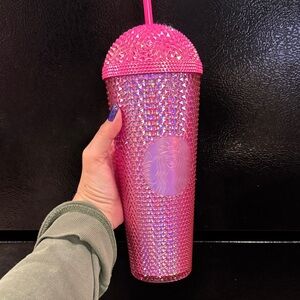 Starbucks Pink Studded Dome
Tumbler 24oz Venti Cold Cup w/ Straw NWT